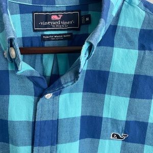 Blue Plaid Men’s Vineyard Vine Button Down Shirt size Medium